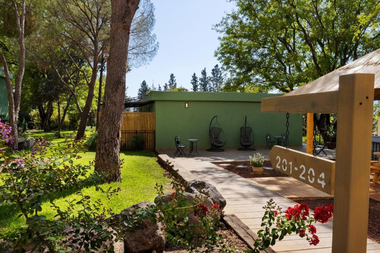 Апартаменты Gonen Kibbutz Country Lodging Экстерьер фото